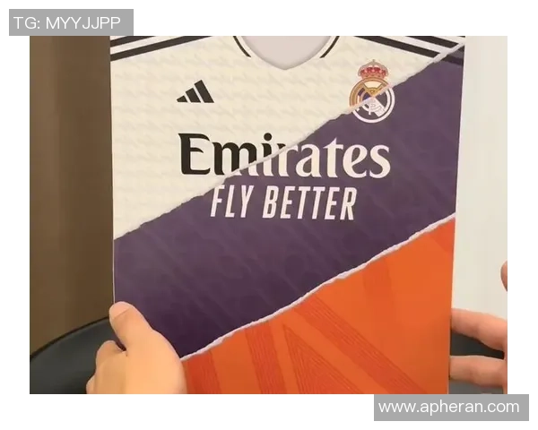 足球明星签约瞬间定格精彩时刻见证荣耀与梦想交汇的美好画面 足球明星签约瞬间定格精彩时刻见证荣耀与梦想交汇的美好画面