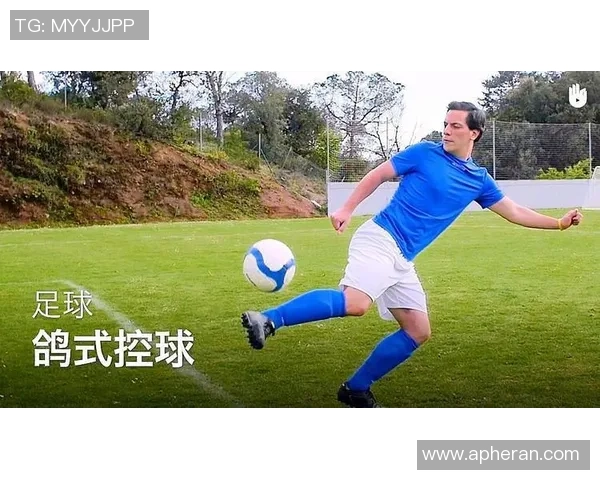 国外足球明星热身训练展现控球技巧与团队配合的精彩瞬间